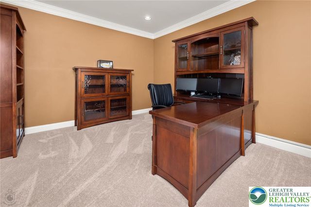 50 Melchor Drive, Easton, PA 18042