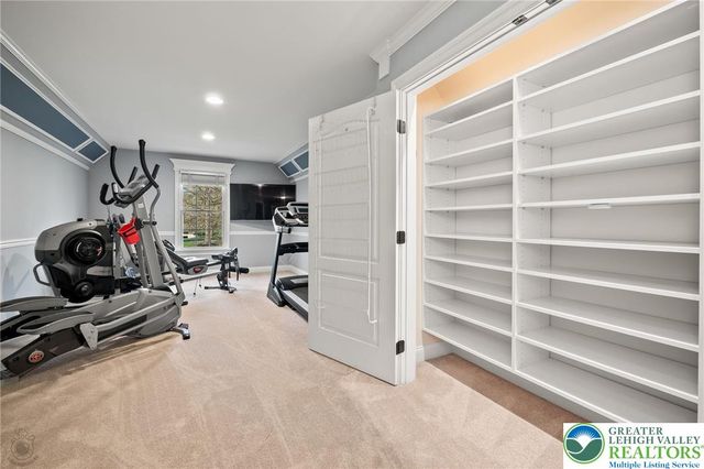 50 Melchor Drive, Easton, PA 18042