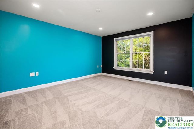50 Melchor Drive, Easton, PA 18042