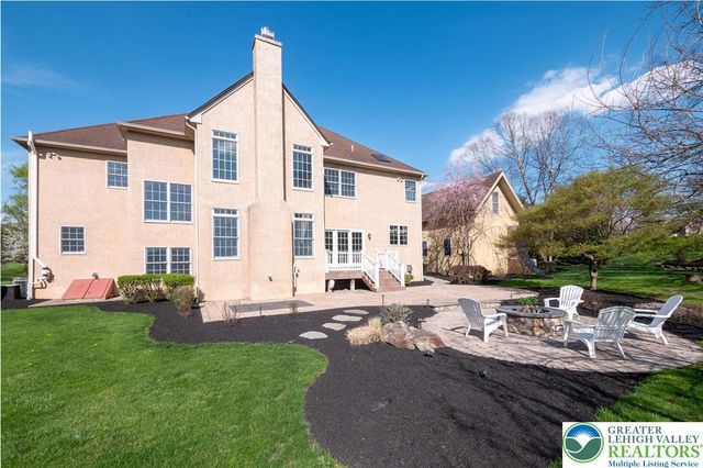 50 Melchor Drive, Easton, PA 18042