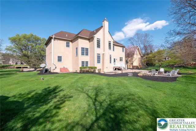 50 Melchor Drive, Easton, PA 18042