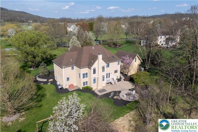 50 Melchor Drive, Easton, PA 18042