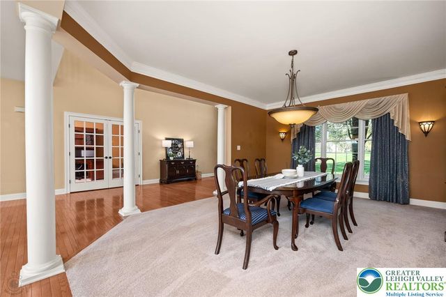 50 Melchor Drive, Easton, PA 18042
