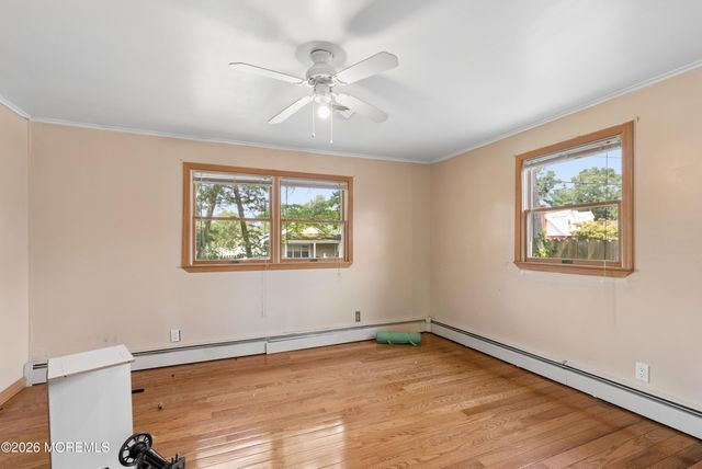 509 Ship Avenue, Beachwood, NJ 08722