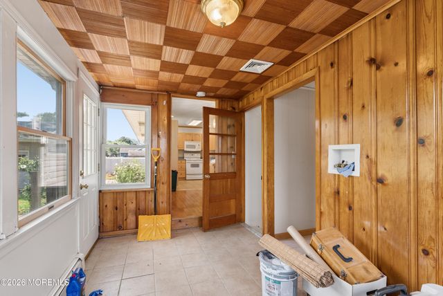 509 Ship Avenue, Beachwood, NJ 08722