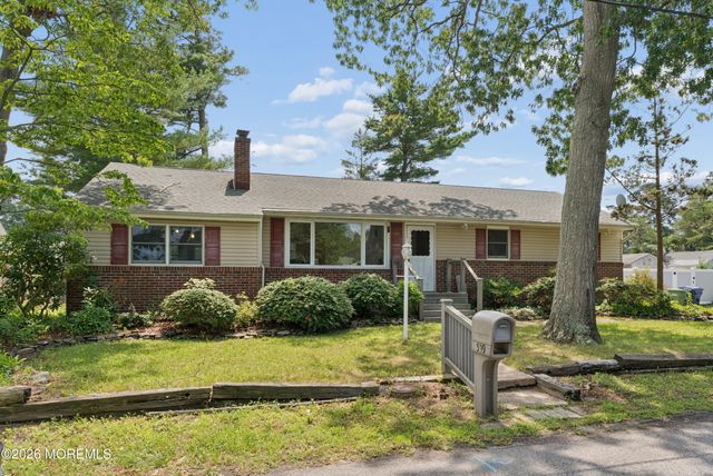 509 Ship Avenue, Beachwood, NJ 08722