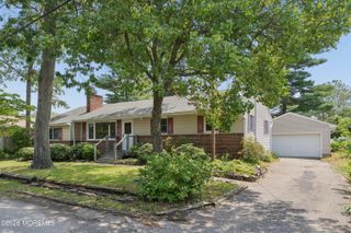 509 Ship Avenue, Beachwood, NJ 08722