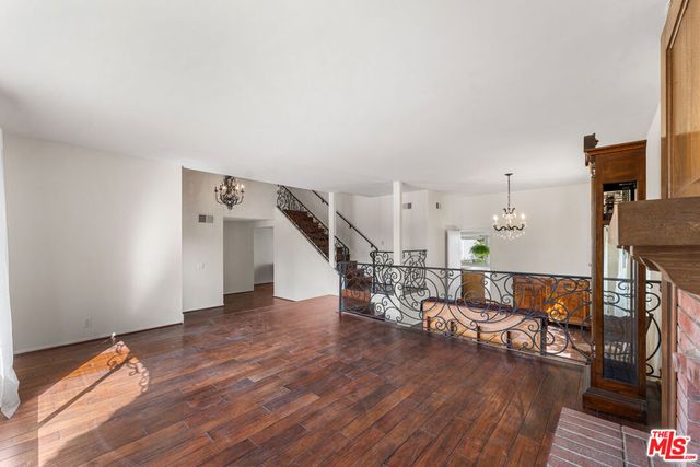3381 Elma Street, Camarillo, CA 93010