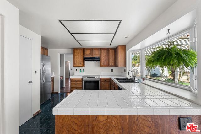 3381 Elma Street, Camarillo, CA 93010