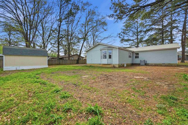 1410 Magee Drive, Searcy, AR 72143
