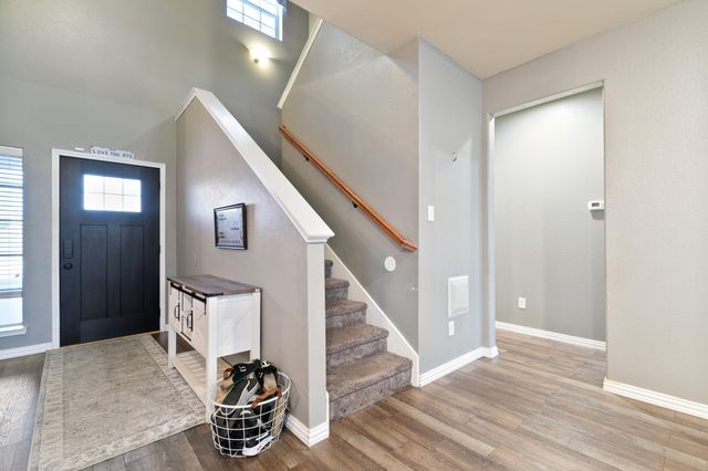 107 Ashlyn Court, Whitesboro, TX 76273