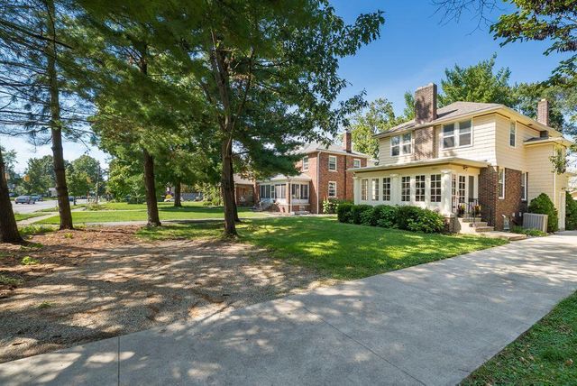 560 E North Broadway Street, Columbus, OH 43214