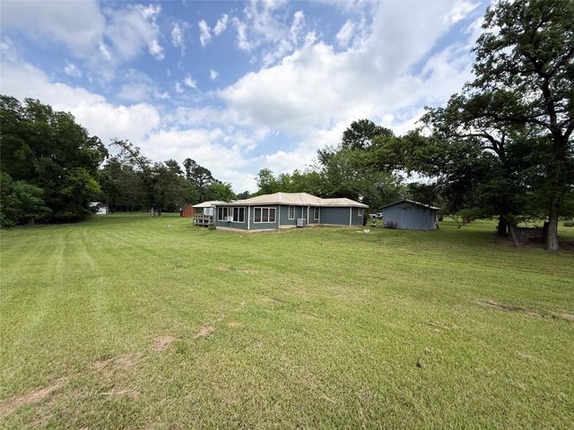 708 W Railroad, Buffalo, TX 75831