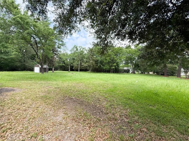 708 W Railroad, Buffalo, TX 75831