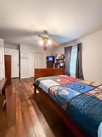 708 W Railroad, Buffalo, TX 75831