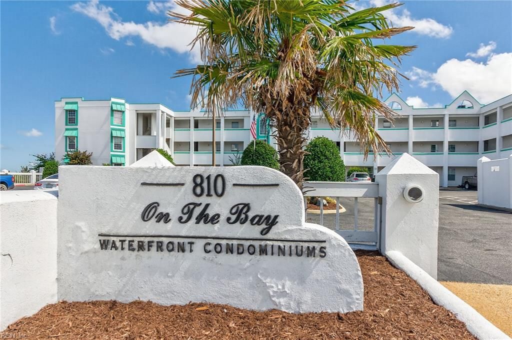 810 E Ocean View Ave Apt 201, Norfolk, VA 23503