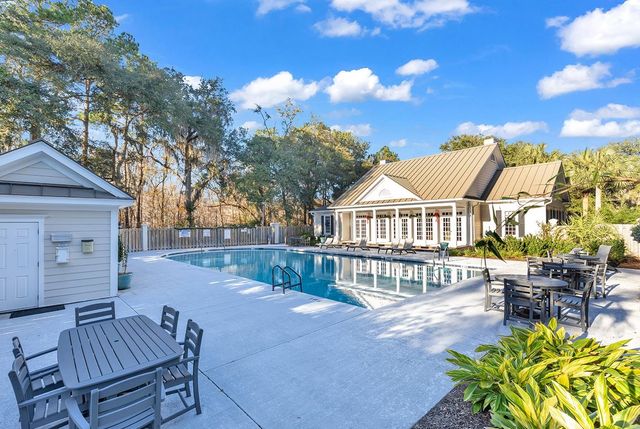 15 Ruddy Duck Ln., Pawleys Island, SC 29585