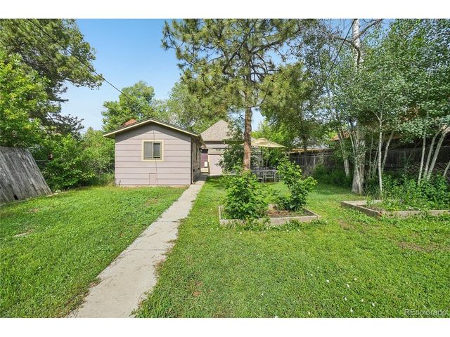 422 Atwood St, Longmont, CO 80501