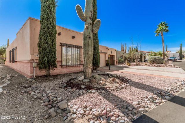 1409 W Calle Mendoza, Green Valley, AZ 85622
