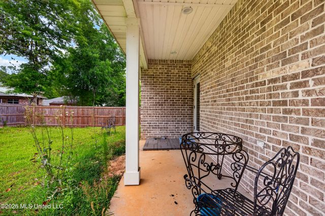 10847 Ala Moana Street, Diamondhead, MS 39525