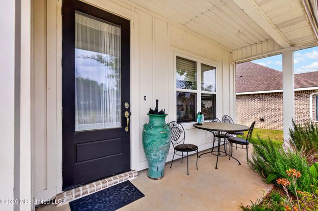 10847 Ala Moana Street, Diamondhead, MS 39525