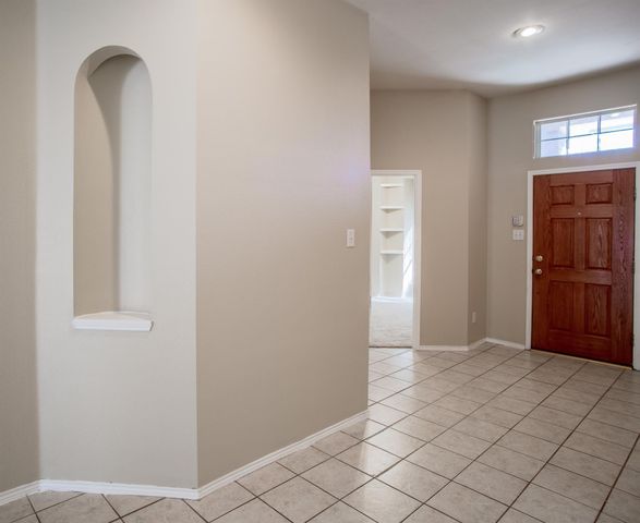 6823 Woodcrest Lane, Sachse, TX 75048
