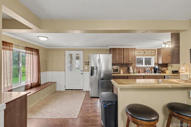 4129 Moulton Drive, Flint Charter Township, MI 48507