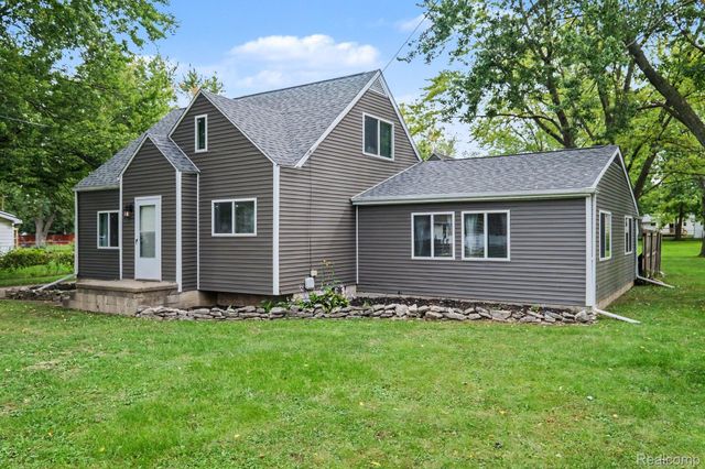 4129 Moulton Drive, Flint Charter Township, MI 48507