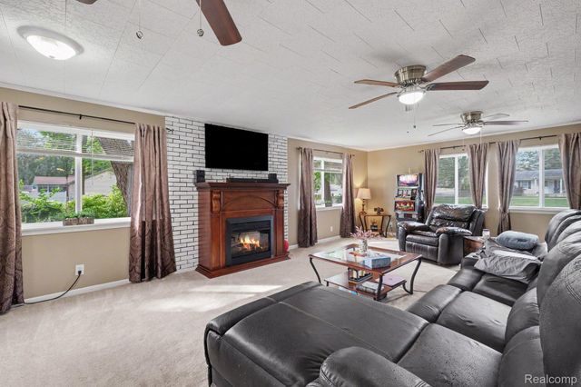 4129 Moulton Drive, Flint Charter Township, MI 48507