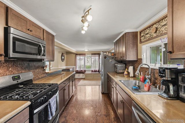 4129 Moulton Drive, Flint Charter Township, MI 48507