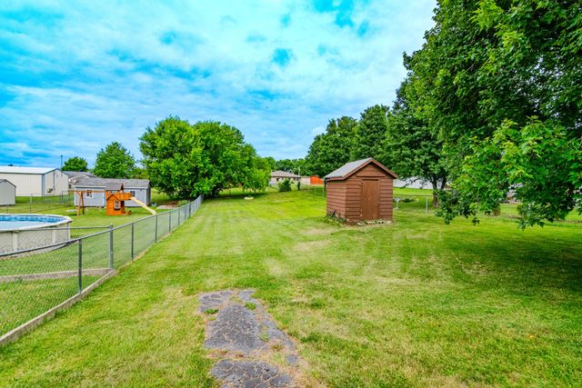 136 Ballard Street, Harrodsburg, KY 40330