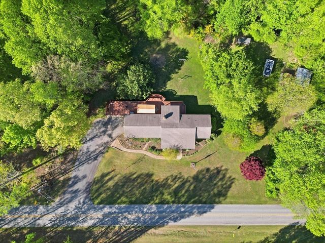 310 Holly Springs Road, Inman, SC 29349