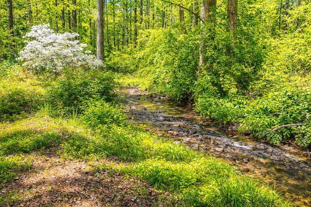 310 Holly Springs Road, Inman, SC 29349