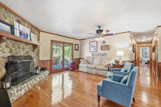 310 Holly Springs Road, Inman, SC 29349