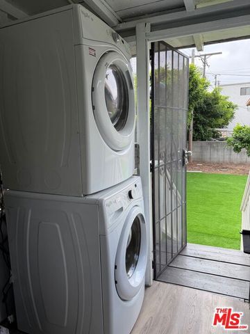 1262 Kipling Avenue, Los Angeles, CA 90041