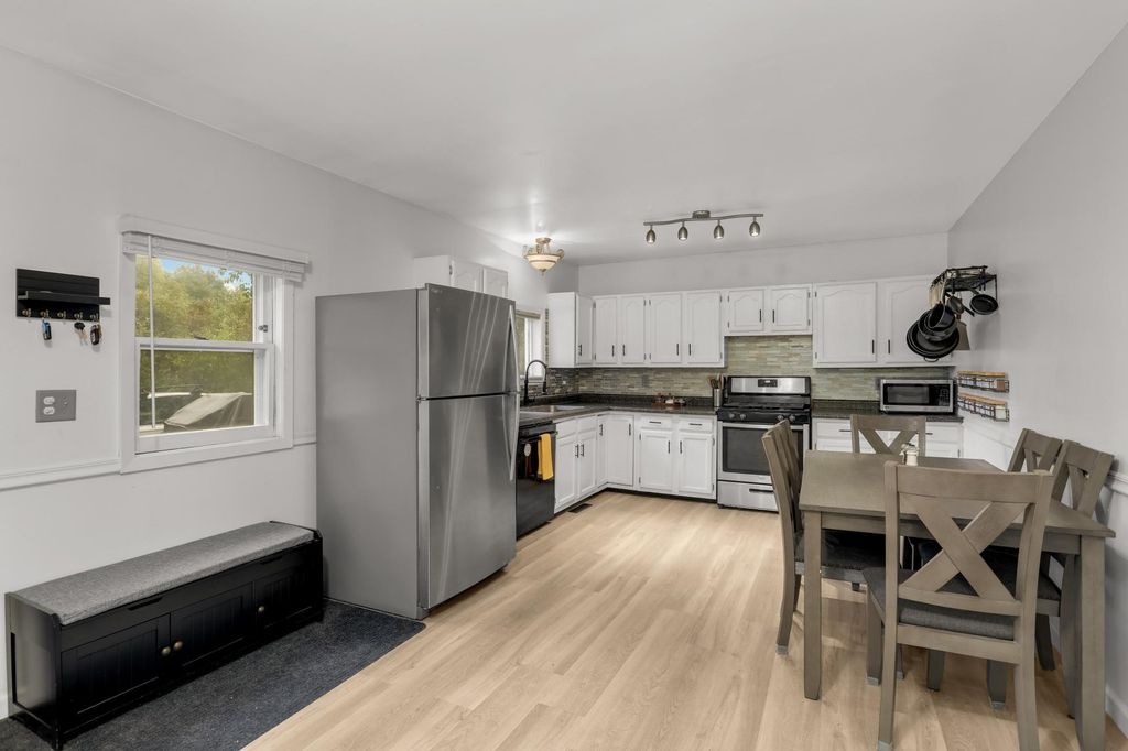 3341 Dakota Avenue S, Saint Louis Park, MN 55416 — photo 2