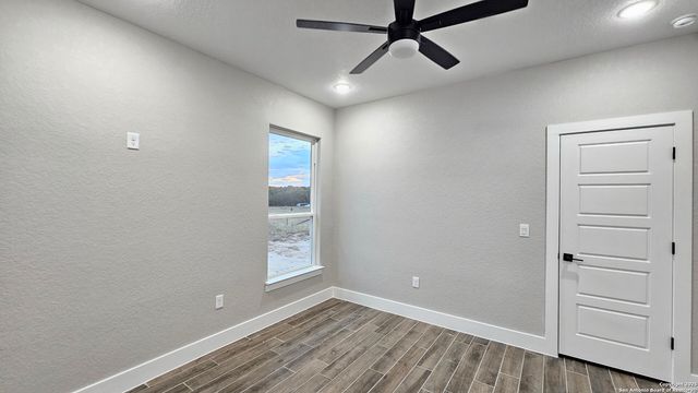 174 Pine Valley, La Vernia, TX 78121