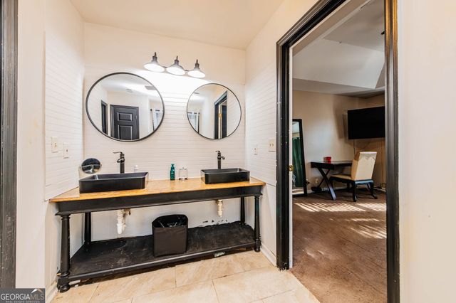 5341 Northside Drive, Macon, GA 31210