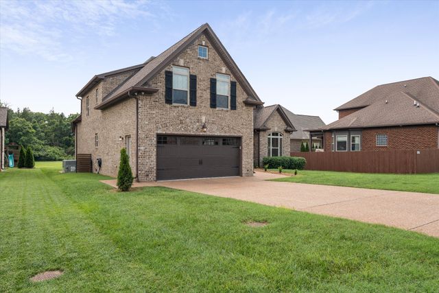 3134 Hidden Creek Dr, Mount Juliet, TN 37122