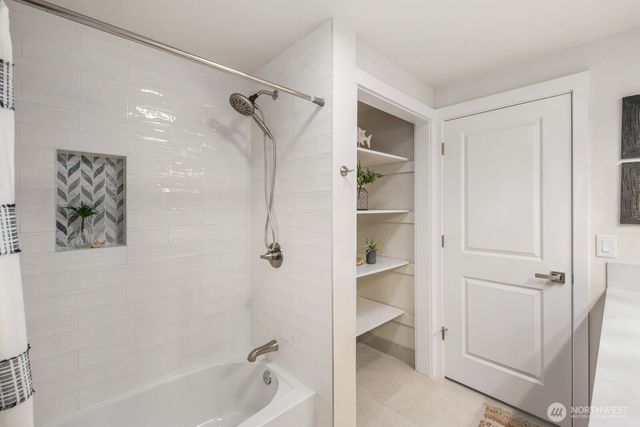 20407 30th Avenue W, Lynnwood, WA 98036