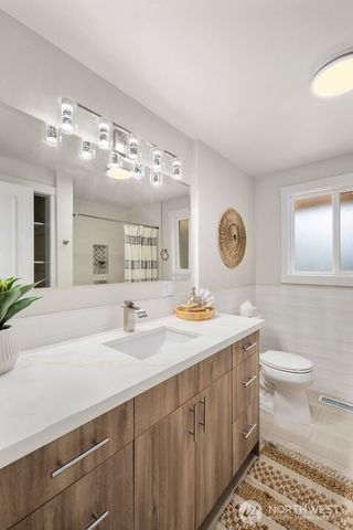 20407 30th Avenue W, Lynnwood, WA 98036