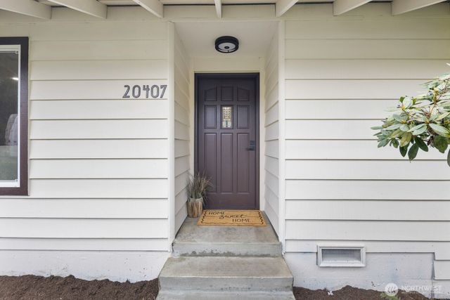 20407 30th Avenue W, Lynnwood, WA 98036