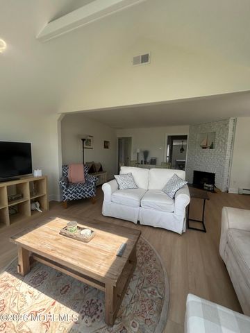 674 Ocean Avenue, Sea Bright, NJ 07760