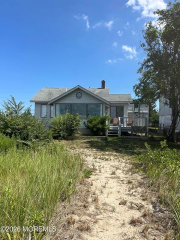 674 Ocean Avenue, Sea Bright, NJ 07760