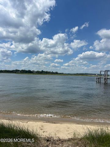674 Ocean Avenue, Sea Bright, NJ 07760