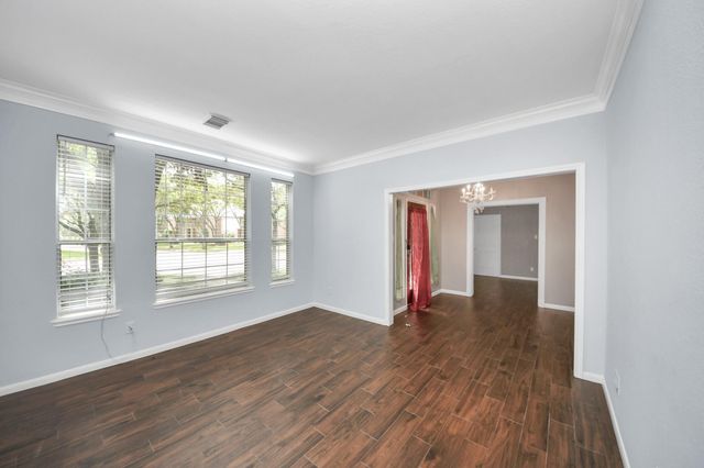 1302 Raintree Circle, Sugar Land, TX 77479