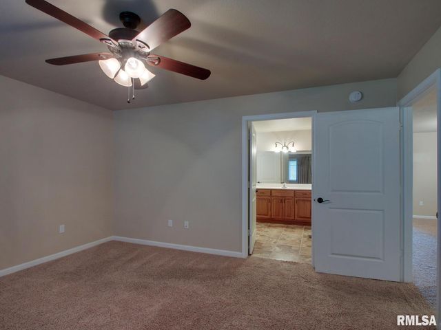 4919 CHESTNUT Street, Quincy, IL 62305