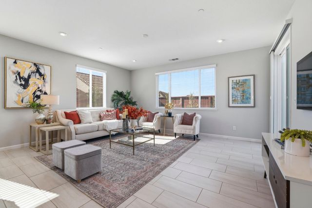 3539 Marshall Dr, Folsom, CA 95630