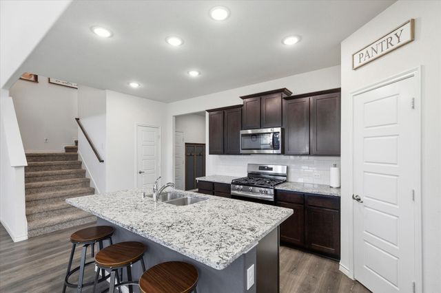 163 Mockingbird Way, Caddo Mills, TX 75135