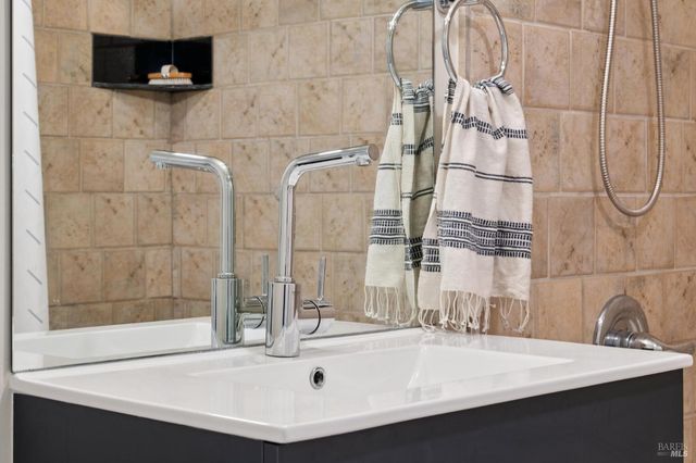 557 Oceana Dr, Dillon Beach, CA 94929